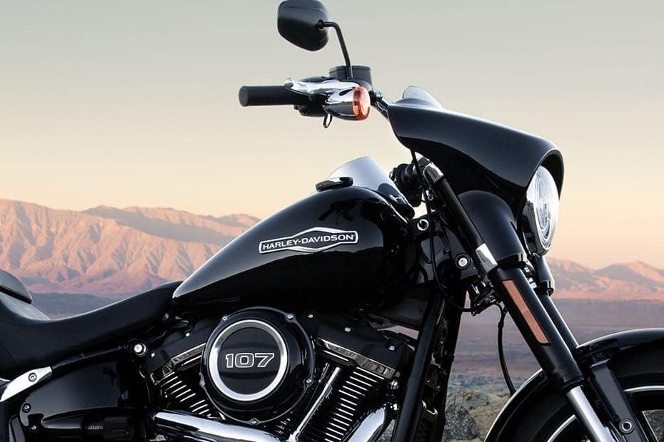 Harley Davidson Sport Glide Tangki BBM Harley Davidson Sport Glide Tangki BBM